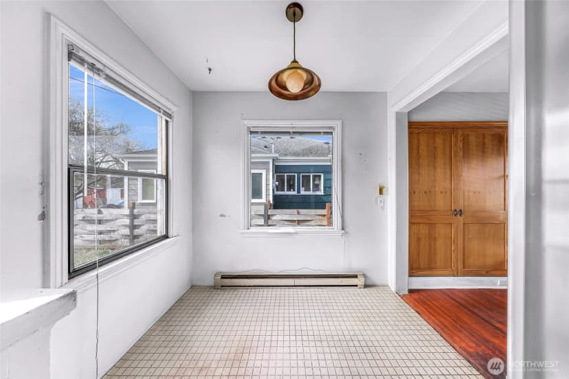 Property photo for 809 W Connecticut Street, Bellingham photo 12