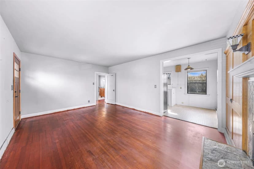 Property photo for 809 W Connecticut Street, Bellingham photo 9
