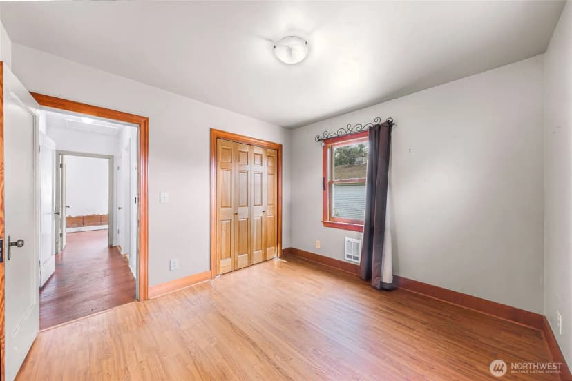 Property photo for 809 W Connecticut Street, Bellingham photo 22