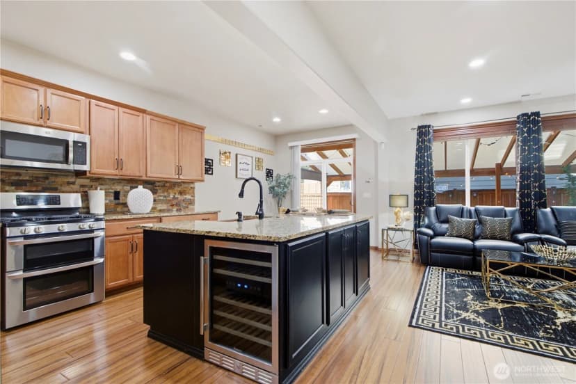 Property photo for 4115 228th Place Se, Bothell photo 7
