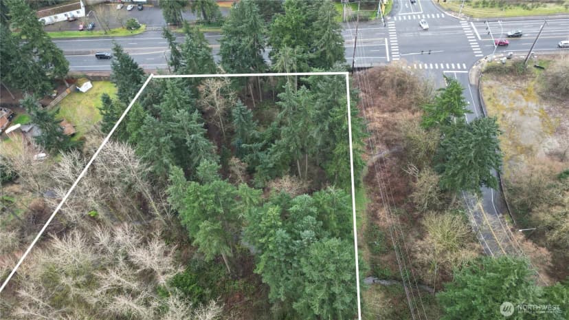 Property photo for 1111 Enchanted Pkwy S, Federal Way photo 3