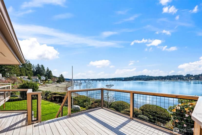 Property photo for 8806 Warren Drive Nw, Gig Harbor photo 6