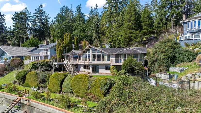 Property photo for 8806 Warren Drive Nw, Gig Harbor photo 8