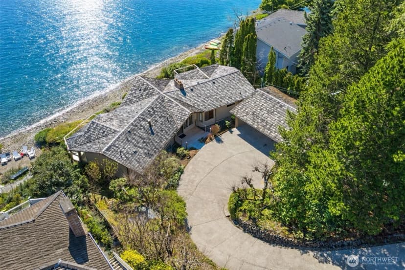 Property photo for 8806 Warren Drive Nw, Gig Harbor photo 4