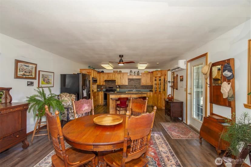 Property photo for 3829 Deep Lake Boundary Road, Colville photo 23