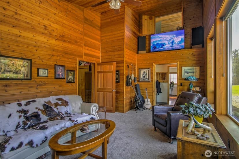 Property photo for 3829 Deep Lake Boundary Road, Colville photo 7