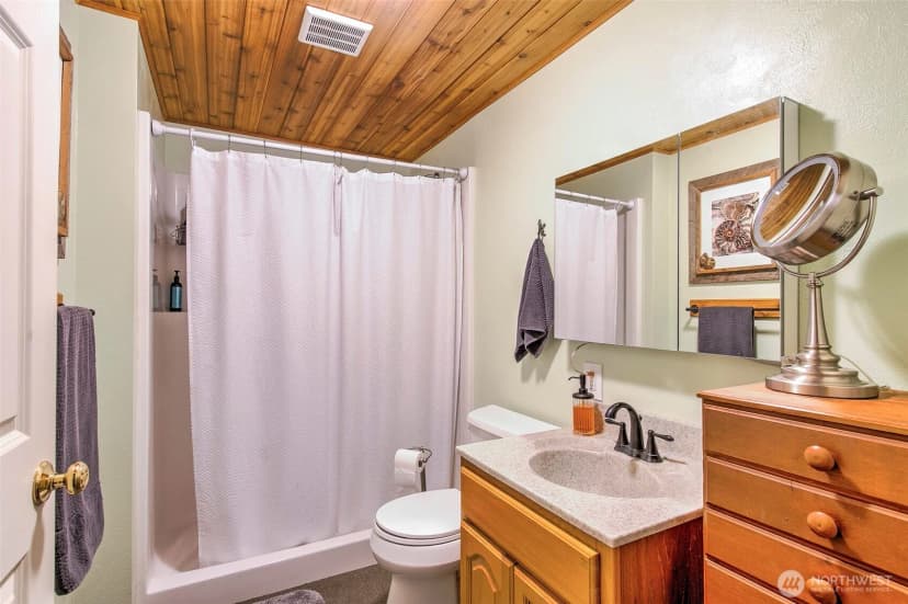 Property photo for 3829 Deep Lake Boundary Road, Colville photo 10