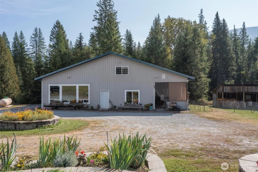Property photo for 3829 Deep Lake Boundary Road, Colville