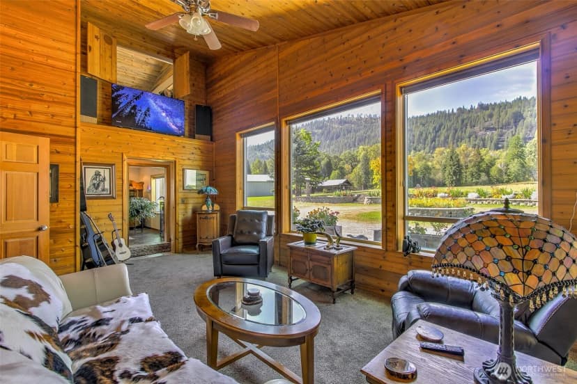 Property photo for 3829 Deep Lake Boundary Road, Colville photo 8