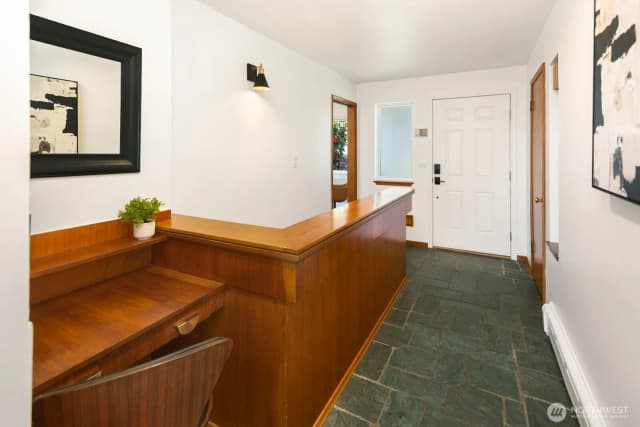 Property photo for 4006 26th Avenue W, Seattle photo 5