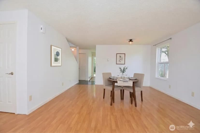 Property photo for 904 20th Street, Snohomish photo 5