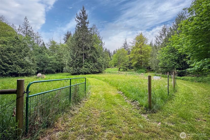 Property photo for 151 Kingo Ridge Road, Port Angeles photo 38