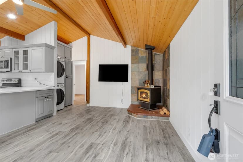 Property photo for 2308 197th Avenue Sw, Lakebay photo 3