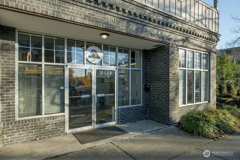 Property photo for 5430 California Avenue Sw #coml2, Seattle
