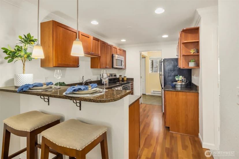 Property photo for 1011 156 Avenue Ne #b-209, Bellevue photo 16