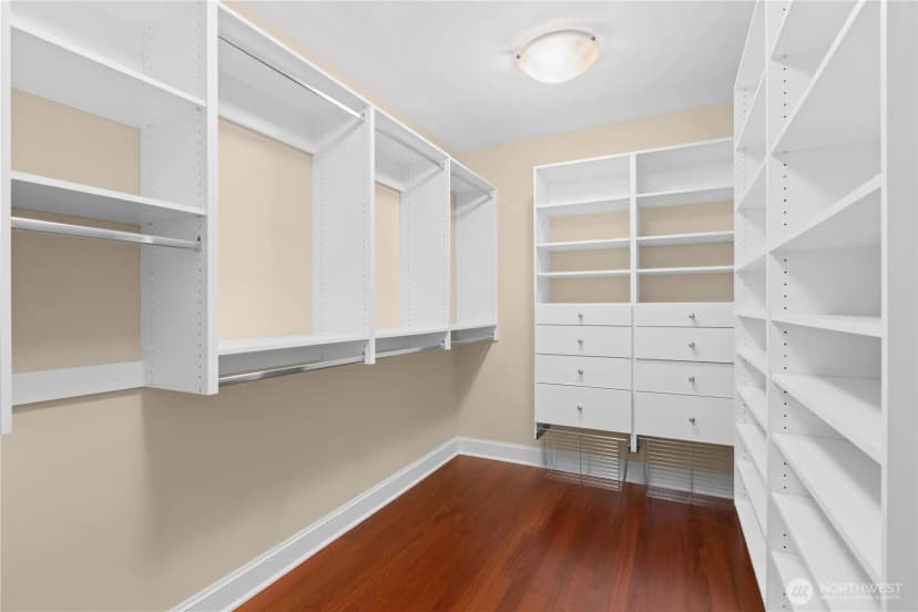 Property photo for 2315 38th Avenue E, Seattle photo 25