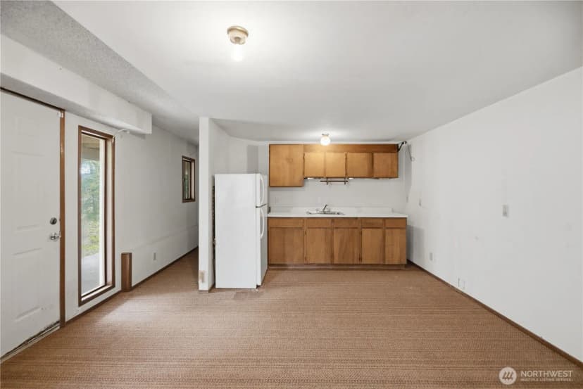 Property photo for 18510 66th Avenue Ne, Kenmore photo 26