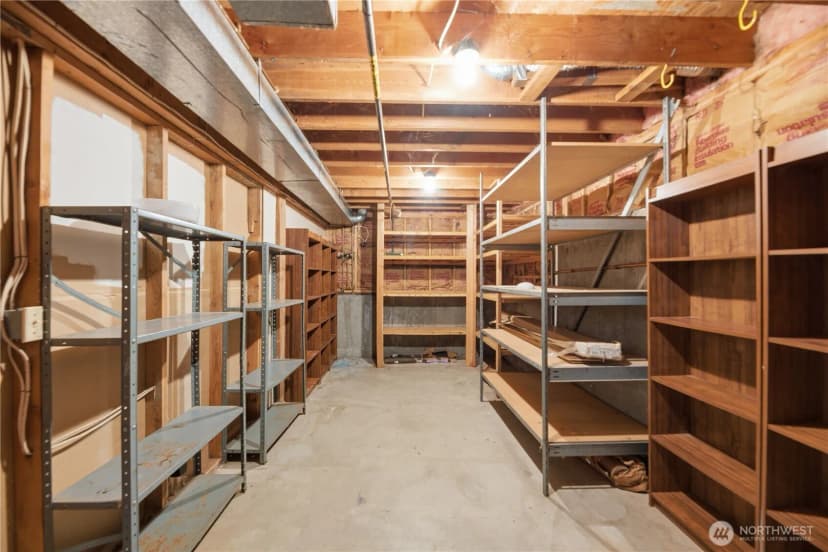 Property photo for 18510 66th Avenue Ne, Kenmore photo 36