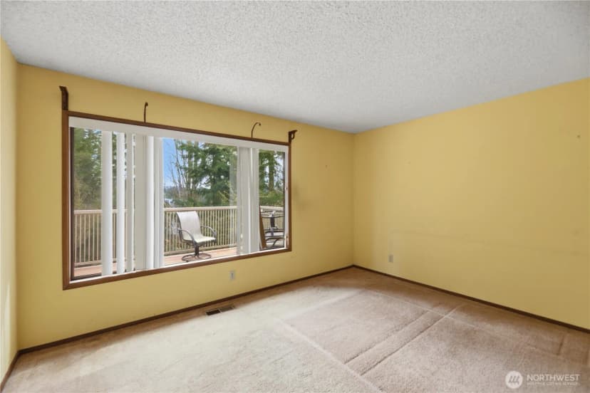 Property photo for 18510 66th Avenue Ne, Kenmore photo 18