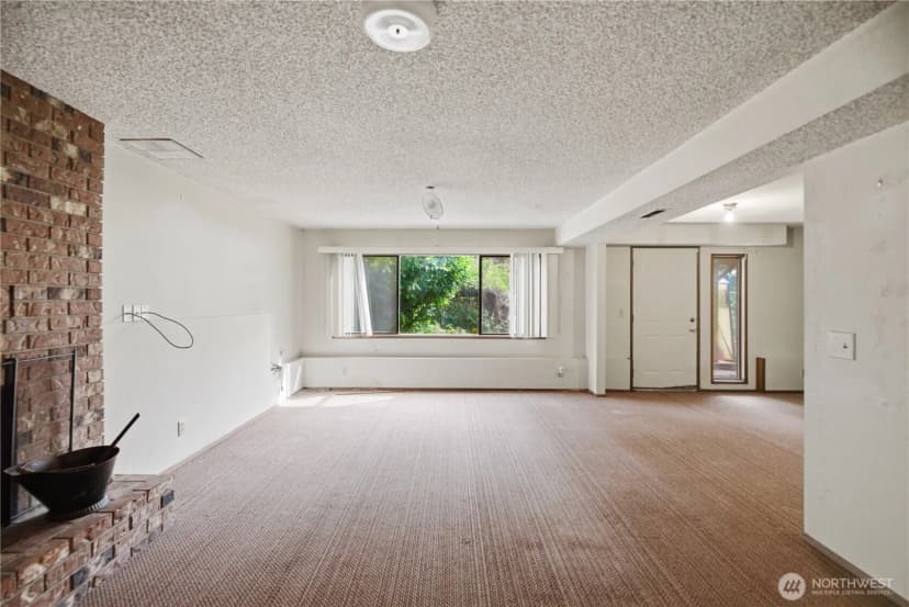 Property photo for 18510 66th Avenue Ne, Kenmore photo 30