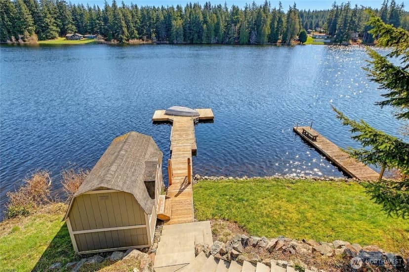 Property photo for 18727 Lakewood Road, Stanwood photo 10
