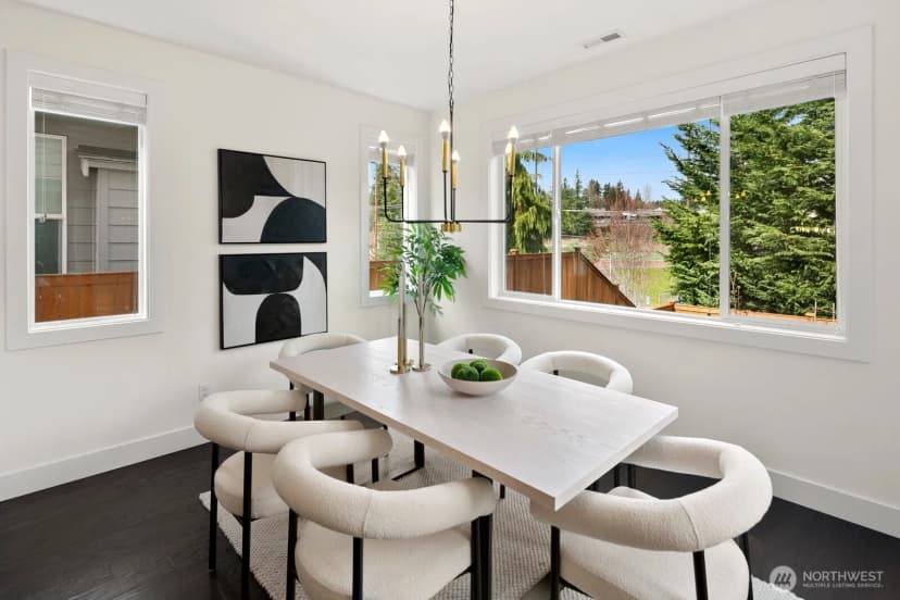 Property photo for 13404 Little Bear Creek Place, Woodinville photo 12