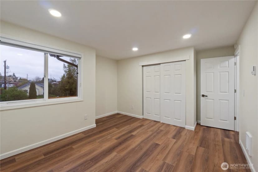 Property photo for 2902 13th Street #3b, Everett photo 13