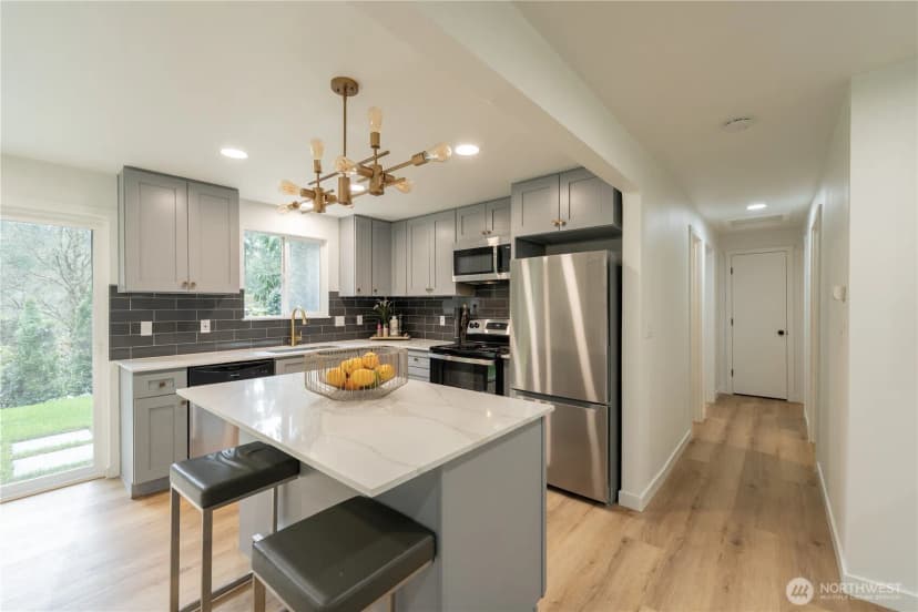 Property photo for 15811 180th Avenue Ne, Woodinville photo 16