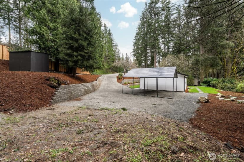 Property photo for 15811 180th Avenue Ne, Woodinville photo 39