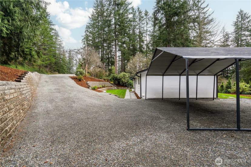 Property photo for 15811 180th Avenue Ne, Woodinville photo 38