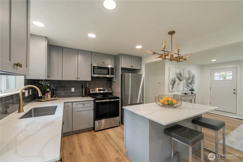 Property photo for 15811 180th Avenue Ne, Woodinville photo 14