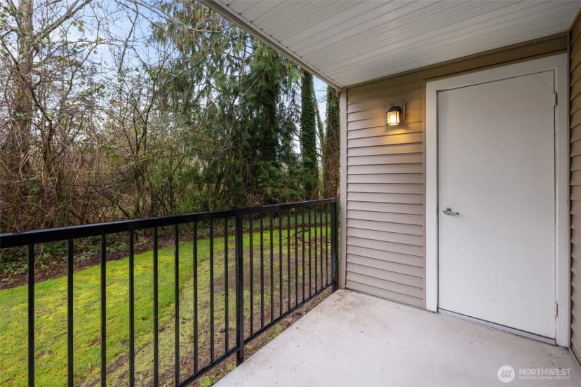 Property photo for 11307 Ne 128th Street #g101, Kirkland photo 25