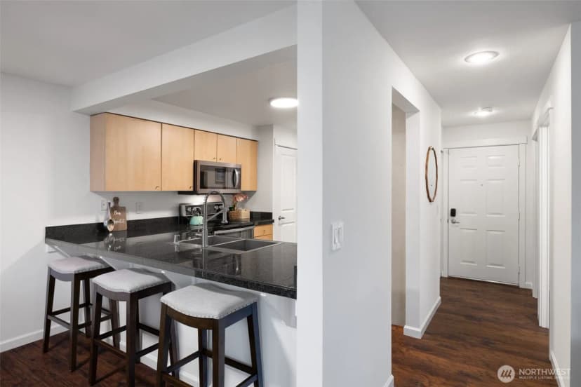 Property photo for 11307 Ne 128th Street #g101, Kirkland photo 12