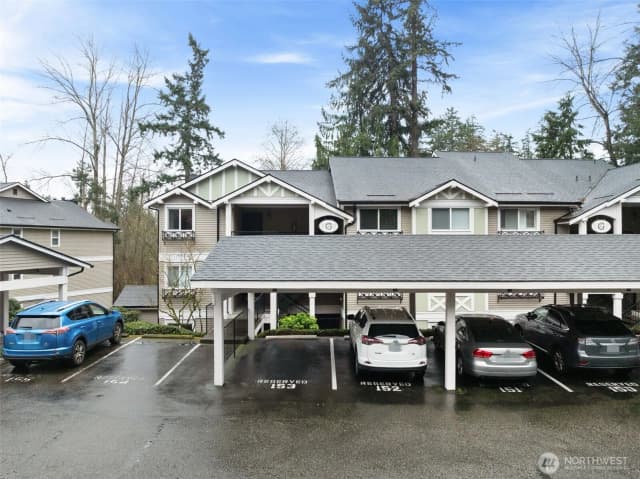 Property photo for 11307 Ne 128th Street #g101, Kirkland photo 2