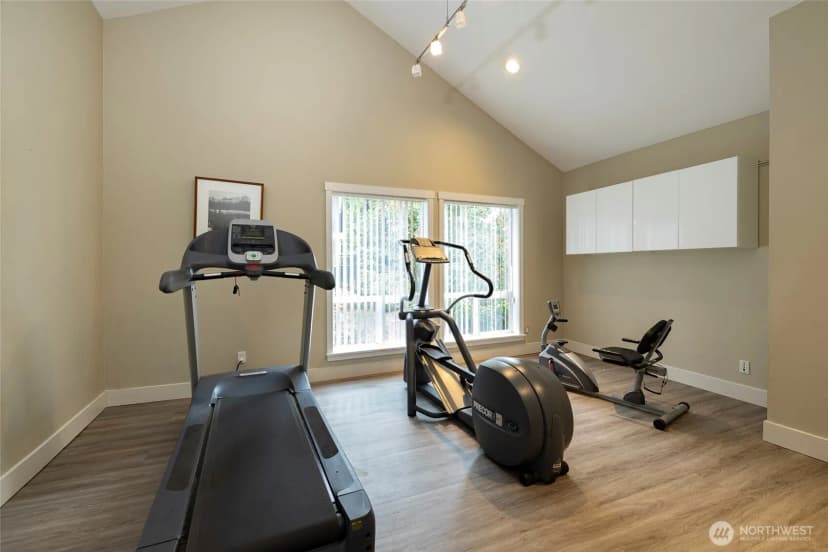 Property photo for 11307 Ne 128th Street #g101, Kirkland photo 37