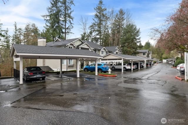 Property photo for 11307 Ne 128th Street #g101, Kirkland photo 3