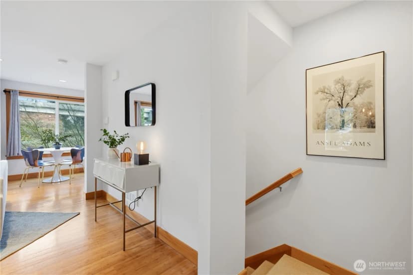 Property photo for 4037 7th Avenue Ne #a, Seattle photo 7