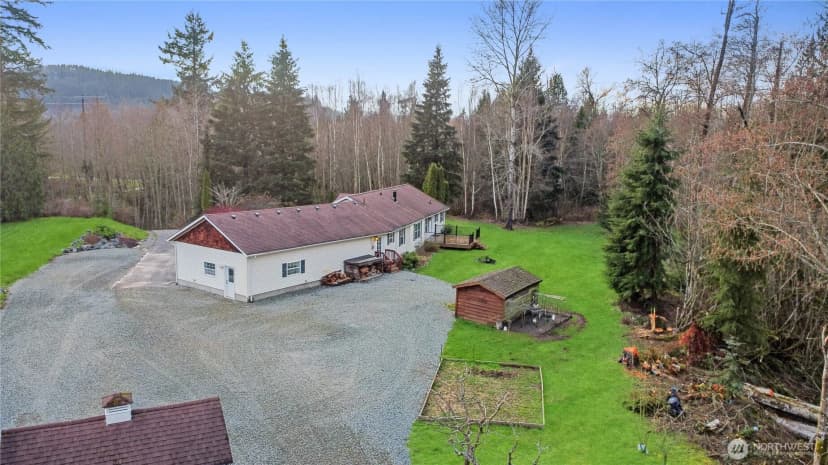 Property photo for 7203 Erna Lane, Sedro Woolley photo 34