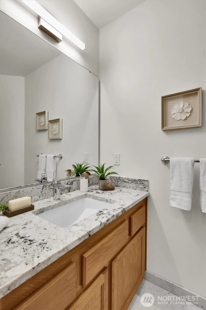 Property photo for 1613 Hoquiam Place Ne, Renton photo 7