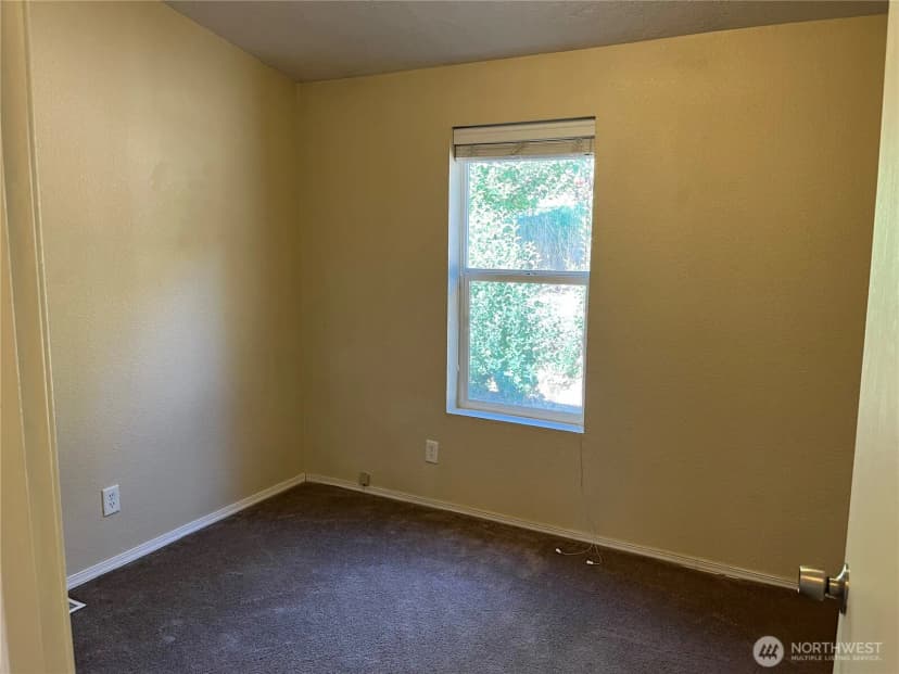 Property photo for 920 Castle Avenue, Winthrop photo 12