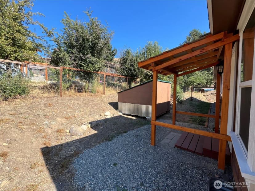 Property photo for 920 Castle Avenue, Winthrop photo 34