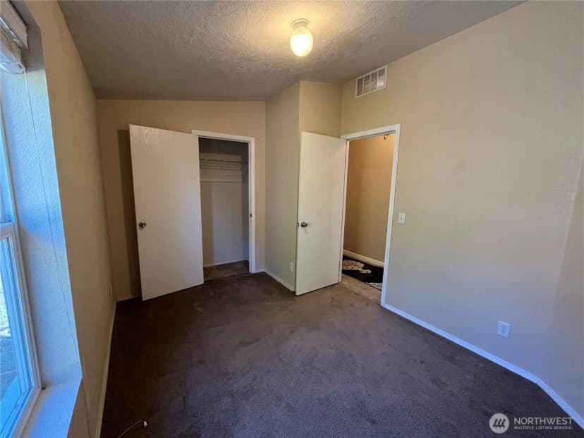 Property photo for 920 Castle Avenue, Winthrop photo 14