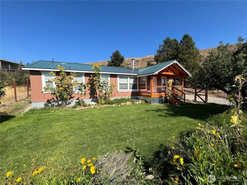 Property photo for 920 Castle Avenue, Winthrop photo 3