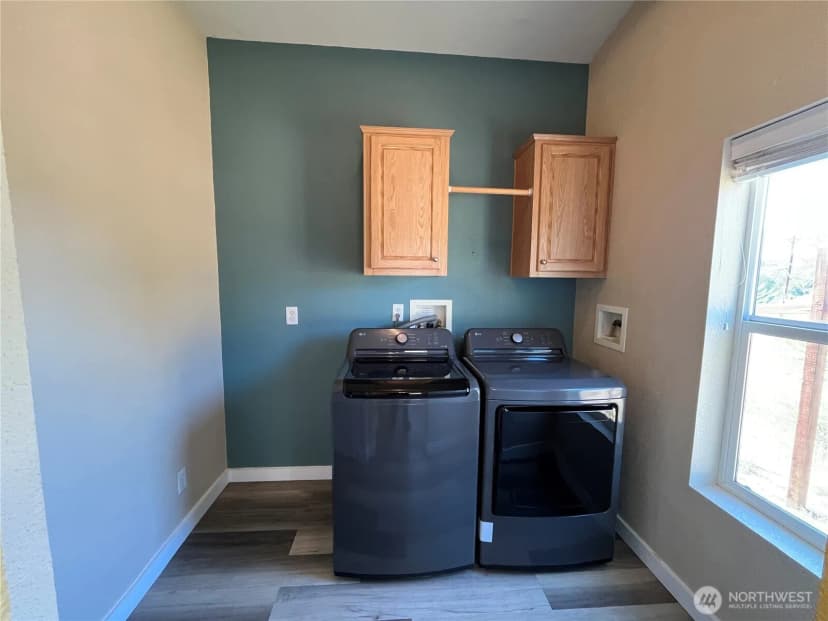 Property photo for 920 Castle Avenue, Winthrop photo 26