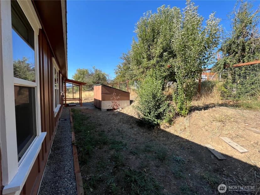 Property photo for 920 Castle Avenue, Winthrop photo 36