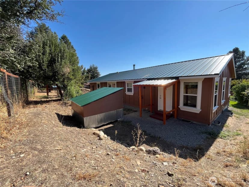 Property photo for 920 Castle Avenue, Winthrop photo 35