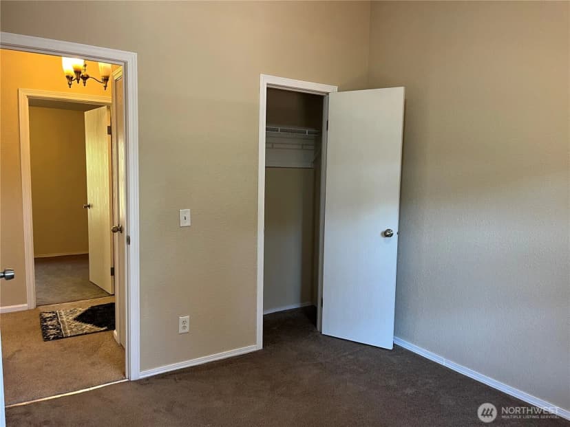 Property photo for 920 Castle Avenue, Winthrop photo 11