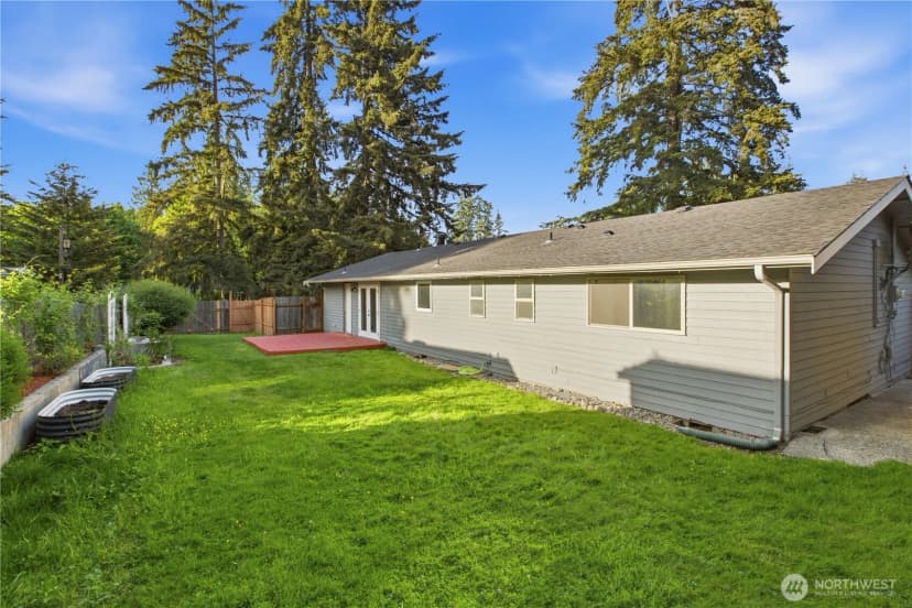 Property photo for 13301 186th Avenue Se, Renton photo 24