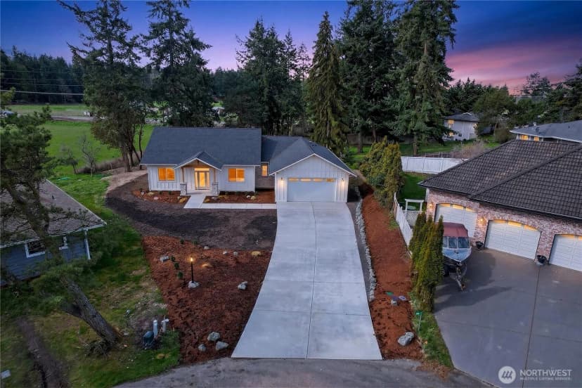 Property photo for 148 Sunland Drive, Sequim photo 3