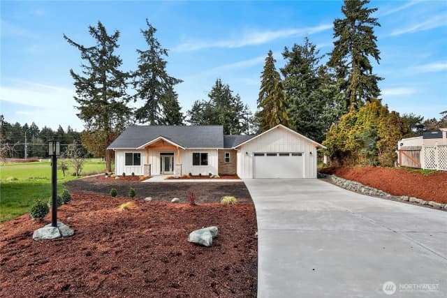 Property photo for 148 Sunland Drive, Sequim